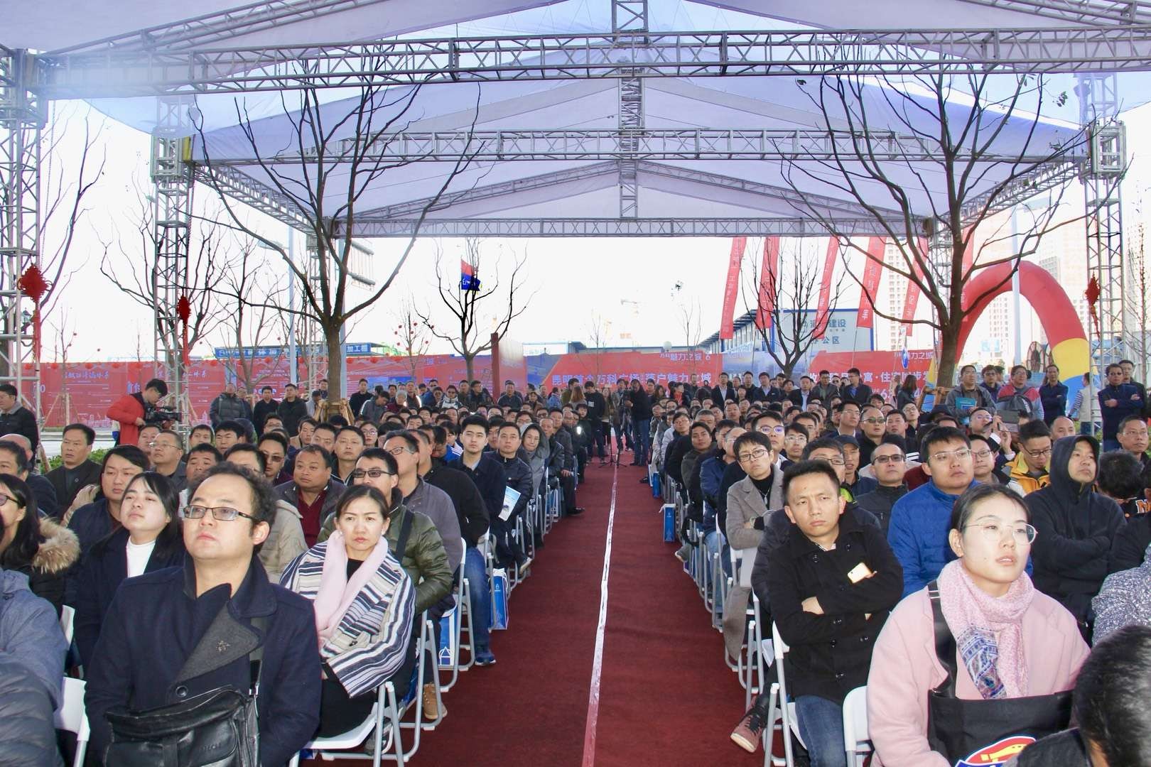 现场观摩2.jpg